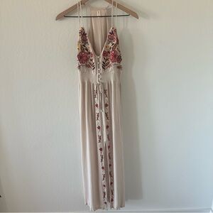Beige Embroidered Floral Mexico Vacation Dress
